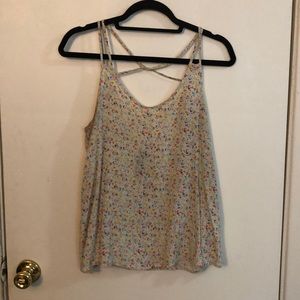 Multi-color geometric shape tank top